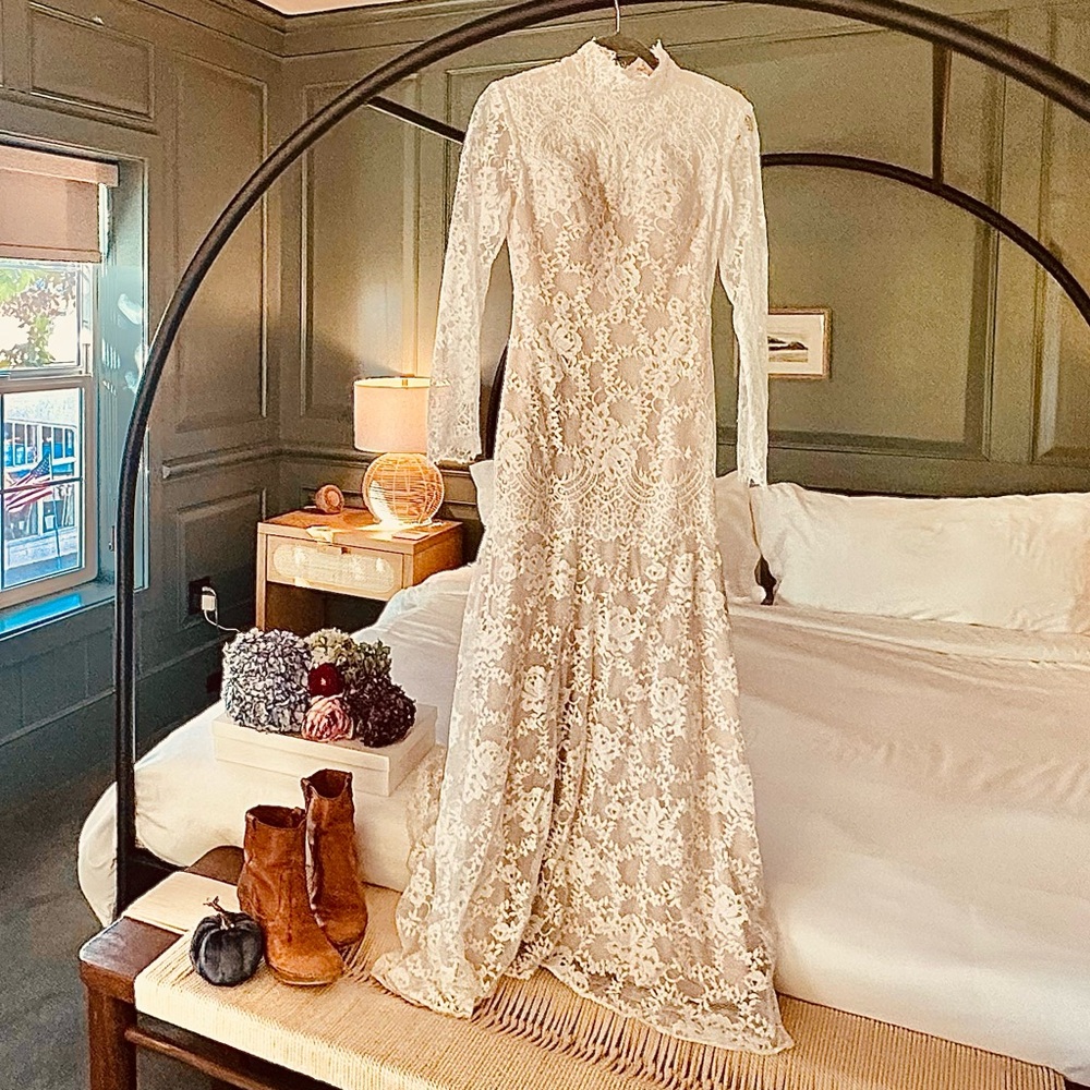 Custom Vintage Lace Wedding Dress